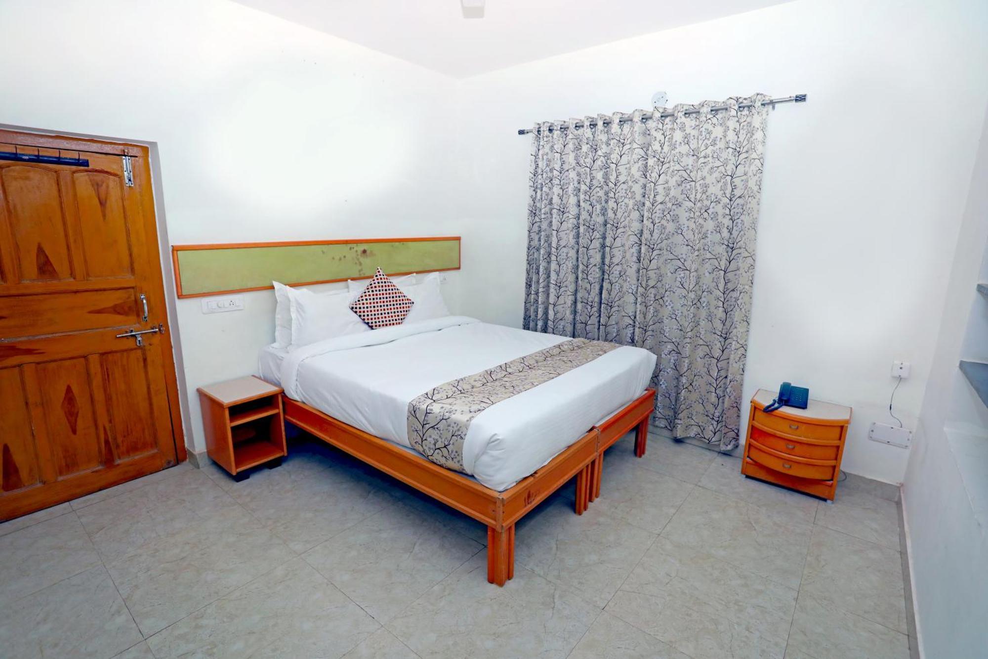 The Kesar Niwas Hotel Удайпур Екстериор снимка